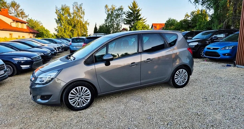 Opel Meriva cena 26500 przebieg: 190000, rok produkcji 2014 z Siemiatycze małe 781
